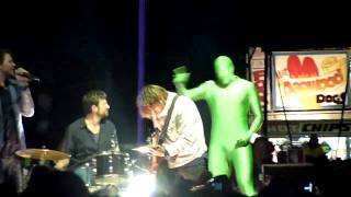 Stumblin feat Green Man  Powderfinger  Ballarat 161010 [upl. by Ihskaneem755]