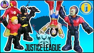 Imaginext Steppenwolf battles against the Justice League Hero Accessories Battle [upl. by Babby981]