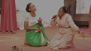 MUKAMA NINZEEKO LIVE PERFORMANCE BY CALVARY [upl. by Ellierim251]