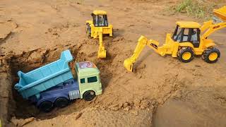 Toy Video  JCB RC truck 🚛 soil loding work  Tractor accident  help JCB machine [upl. by Swayne]