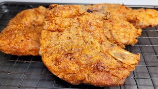 EASY FRIED PORK CHOPS  recipe [upl. by Sara]