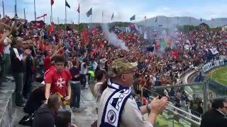 E chi non salta è un livornese Pisa Maceratese play off 15 maggio 2016 [upl. by Atteuqaj321]