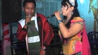 Dangdut Cuma Kamu Campursari Shela Nada Retno Bergoyang [upl. by Anialam]