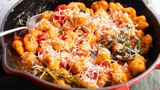 Süßkartoffel Gnocchi mit Tomaten amp Parmesan [upl. by Sinai]