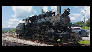 Checking out the Everett Railroad Steam Train in Duncansville PA [upl. by Marchak]