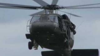 2009 Joint Services Open House  UH60 Blackhawk [upl. by Aduh]