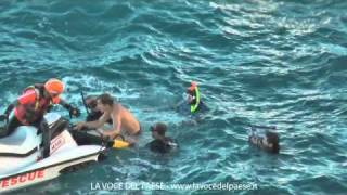 Gary Hunt Red Bull Cliff Diving Polignano a Mare 2010 [upl. by Ntisuj501]