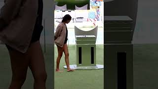 Domitila Barros APERTA BOTÃO e vai para o QUARTO BRANCO  BBB 23  Humor Multishow  Shorts [upl. by Eisoj916]