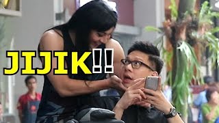 SEHARI MENJADI BANCI  ft Devienna  YUDIST KENA PRANK [upl. by Lyram]