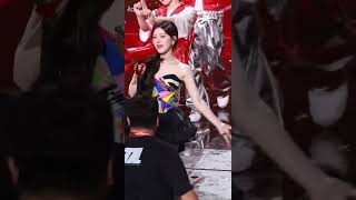 Zhao Lusi FanCam Update 311223  zhaolusi New Years Eve 全是爱 Performance [upl. by Ailina16]