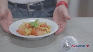 Pasta pomodorini gamberi e pistacchi  ViviDanoneit [upl. by Eleynad]