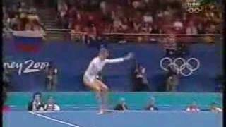 Svetlana Khorkina Floor routine in event finals 2000 olympic [upl. by Hsirahc]