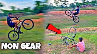 HOW TO DO WHEELIE IN NON GEAR CYCLE [upl. by Nreval17]