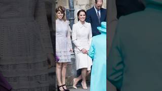 Princess Kate greetings by Curtsying for queen Elizabeth as a sign of respect [upl. by Nidnal23]