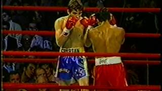 JULIO CESAR CHAVEZ VS JUAN LAPORTE 1 [upl. by Anaizit]