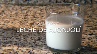 Leche y galletas de ajonjolí [upl. by Cyrill]