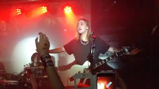 Triggered  Chase Atlantic live in Madrid 12222018 [upl. by Leahcin]