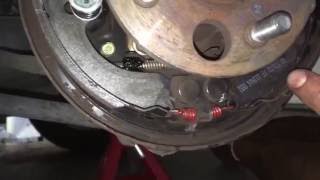 Toyota Corolla 99 Drum Brakes [upl. by Jereme]