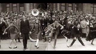 Crazy 1920s USA Coon Sanders Orch  Rhythm King 1928 [upl. by Sothena314]