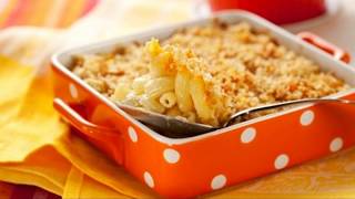 Recette  Gratin de pâtes au thon [upl. by Asaph662]