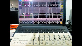 SETTING MIDI KONTROLER MENJADI FADER EKSEKUTOR PADA GRANDMA2  TONTON VIDEO INI [upl. by Giardap141]