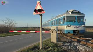 Željeznički prijelaz Švajcarnica HR  29122023  Železniční přejezd  Railroad crossing [upl. by Noguchi]