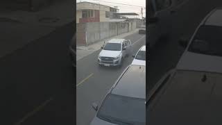 Camaras de seguridad muestran como sicarios vestidos de elementos dela policia shorts viralvideo [upl. by Aisital]