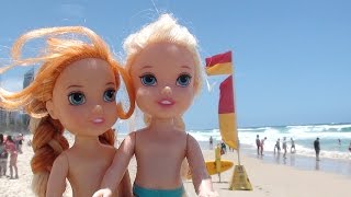 Anna and Elsa Toddlers Beach Vacation 1  Swimming Surf Sand Ocean Adventure Toys In Action [upl. by Fortin420]