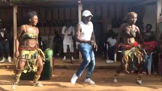 Centrafrique Musique  Dance Centrafricaine avec Geovany JMC [upl. by Schertz]