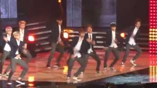 130825  EXO  GROWL  M Countdown Whats Up LA KCON 2013 [upl. by Arbe]