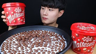 몰티져스 리얼사운드 먹방ASMR Maltesers Chocolate mukbang チョコレート ช็อคโกแลต Sô cô la eating sounds [upl. by Aman]