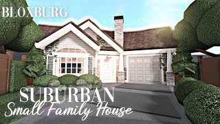 Roblox Bloxburg  Suburban Small Family House  Minami Oroi [upl. by Monie]