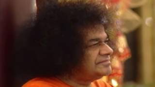 Akhandamandalakaram  Guru Stotram with divine darshan of Bhagawan Sri Sathya Sai Baba [upl. by Zia]