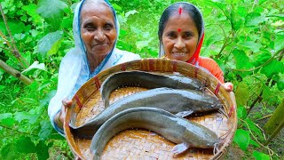 মাটির হাড়িতে ভাতের মধ্যে মাগুর মাছ সেদ্ধ রান্না  village style magur mach recipe  villfood recipes [upl. by Hploda]