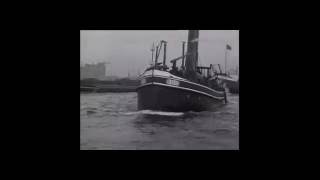 Scheepvaart op de Nieuwe Maas bij Rotterdam in 1929 [upl. by Chloette656]