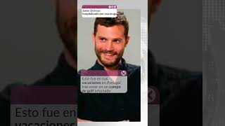 Jamie Dornan en urgencias por una oruga venenosa [upl. by Illehs]