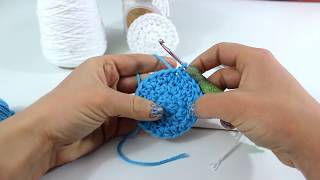 How to crochet a Makeup Remover  crochet cotton round  crochet circle [upl. by Emilie]