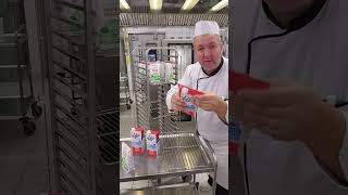 Stop au lait qui déborde 😀 cantine shortvideo astucecuisinefood [upl. by Khan]