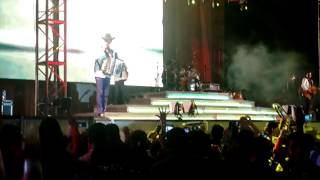 Los Tigres del Norte  La Reina del Sur en Vivo en Pánuco Veracruz [upl. by Dunham]