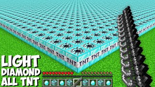 How to LIGHT 1000 DIAMOND TNT AT THE SAME TIME in Minecraft  HUGE DIAMOND EXPLOSION [upl. by Esther]