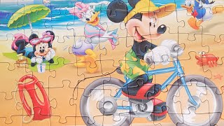 Mickey mouse on the beach  PUZZLE [upl. by Agace]