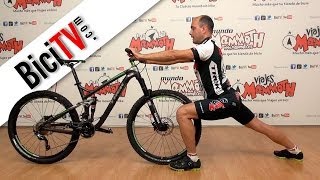 Estiramientos para ciclistas Antes de montar en bici 13 [upl. by Korie125]