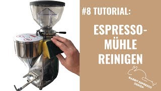 Reinigung der Espressomühle Kaffeemühle für Einsteiger auf der Espressomaschine Tutorial Nr 8 [upl. by Edyaw]