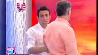 Παμε μακετο  Γιοργο Santos  October 2008  Alpha TV  Pame Paketo SHOW  Part 4  Com Legendas [upl. by Mclyman798]