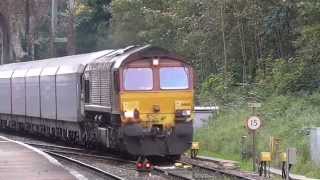 DBschenker 66160 with southampton eastern docks to castle bromwich empty car train [upl. by Ulyram653]