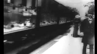 Larrivée dun train à la Ciotat film tourné par les frères Lumière en 1895 [upl. by Aseyt710]