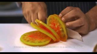 How to properly slice an heirloom tomato [upl. by Whitaker]