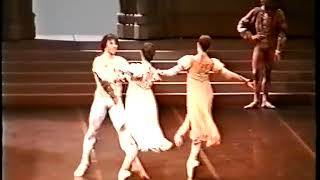 Le Lac de Cygnes Sylvie Guillem and Nicolas LeRiche [upl. by Adnowal73]