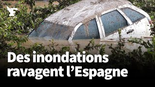 Ces inondations impressionnantes ravagent le sud de l’Espagne faisant des dizaines de morts [upl. by Anadal993]