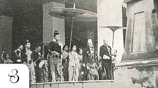 Penobatan Raja Keraton Surakarta tahun 1939  Jumenengan Sunan Pakubuwono XI [upl. by Elvina562]